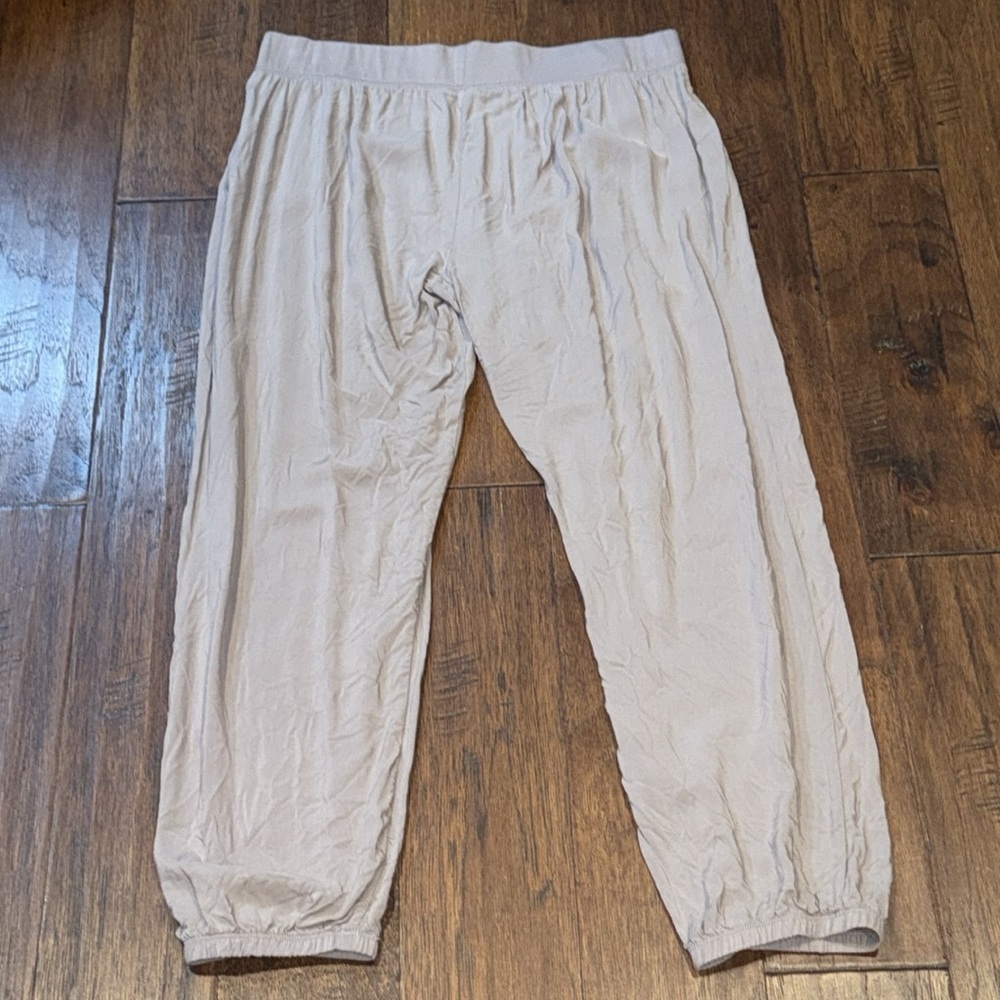 Large Victoria's Secret Gray / Light Purple Lounge Pants - Picture 7 of 8